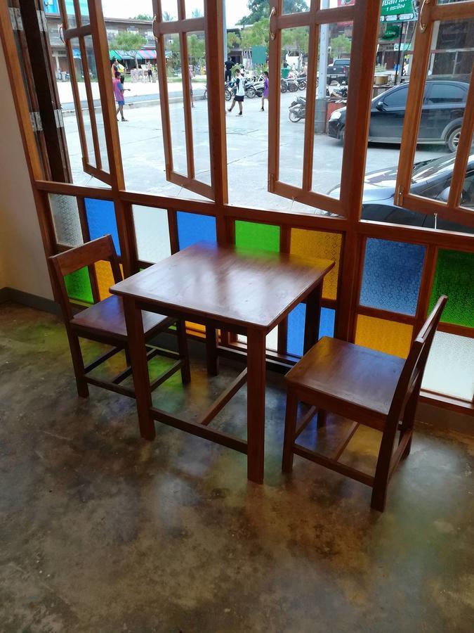 乌泰科美尼蒂酒店 Ban Khok Mo 外观 照片
